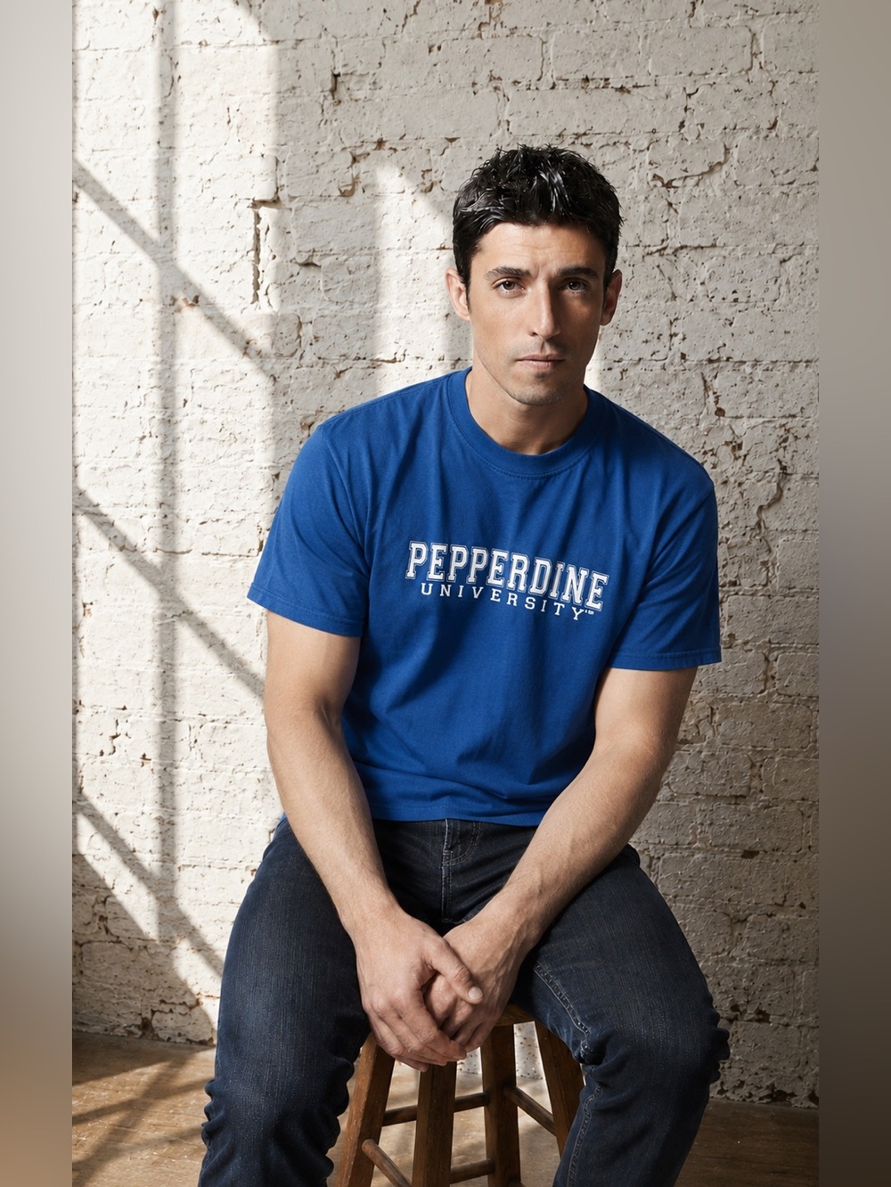 MV Sport Vintage Pepperdine University Graphic T-Shirt Blue
Men's  Size M